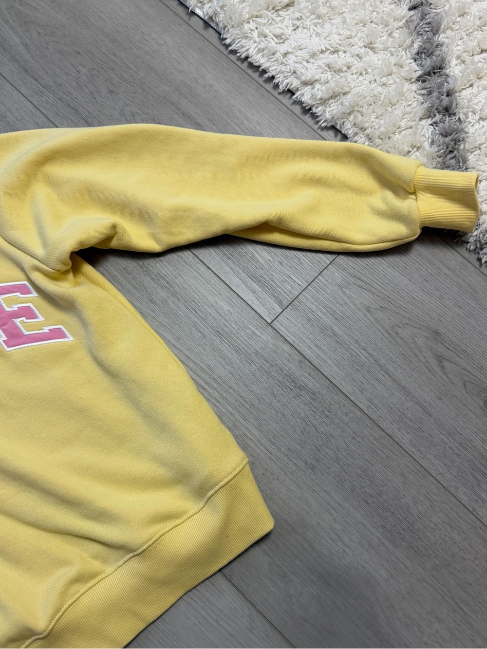 Parke Yellow MockNeck - Picture 4 of 6